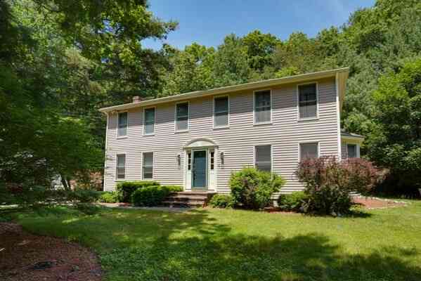 Homes For Sale - 16 Beaverbrook Road<br/> Norfolk County, Norfolk, MA 02056
