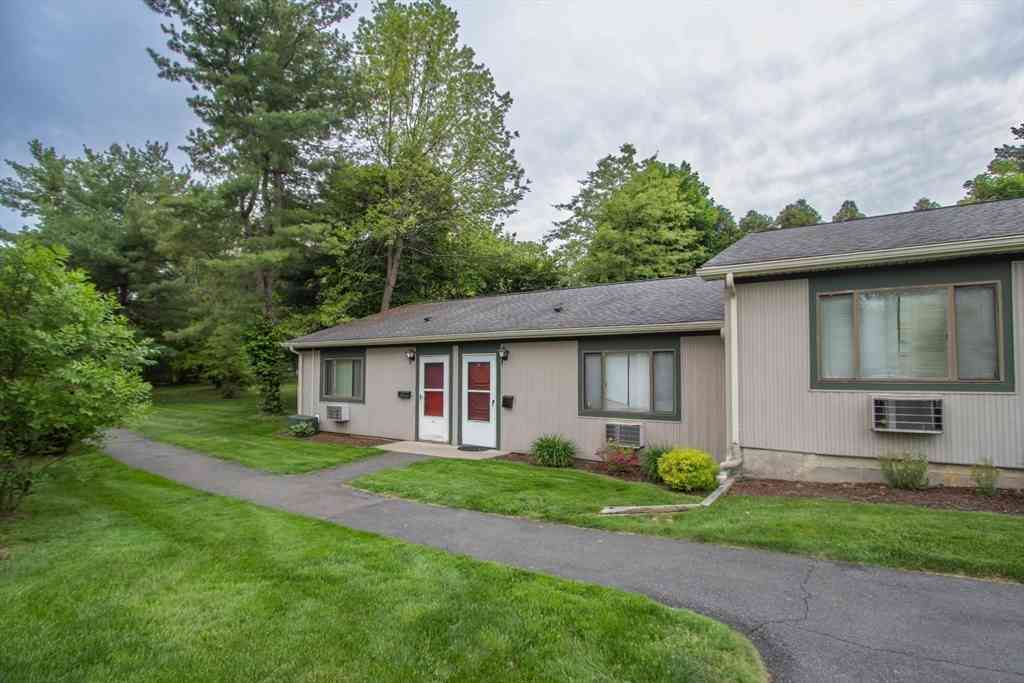 Condo For Sale - 170 E Hadley Rd #13<br/> Amherst, MA 01002