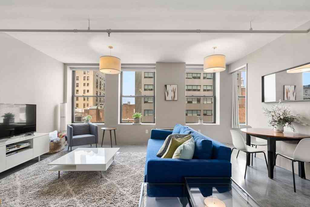Condo For Sale - 453 Washington St #7E<br/> Boston, MA 02111