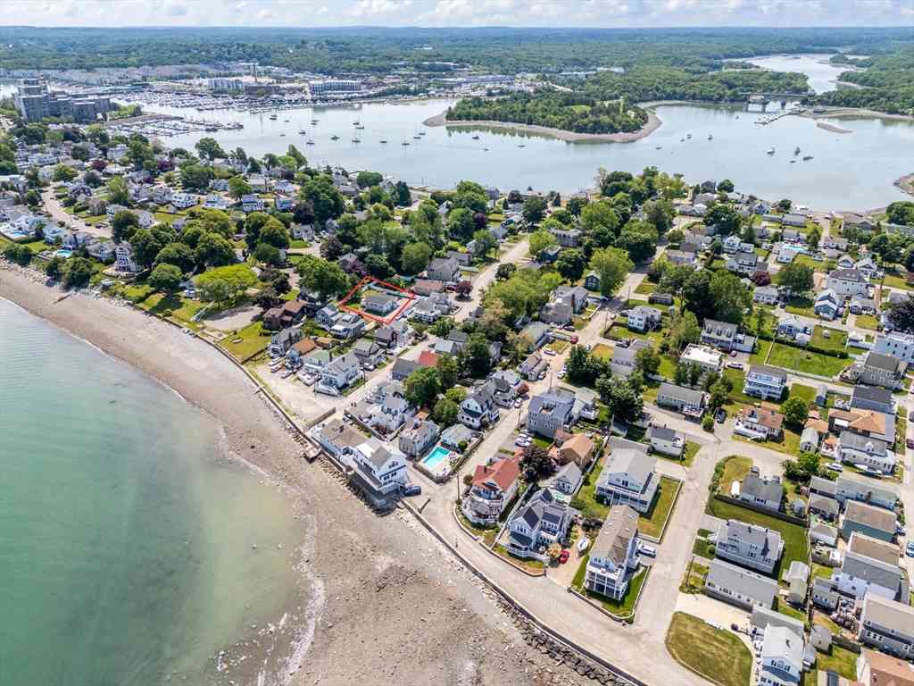 Homes For Sale - 9 Mayflower Ave<br/> Norfolk County, Weymouth, MA 02191
