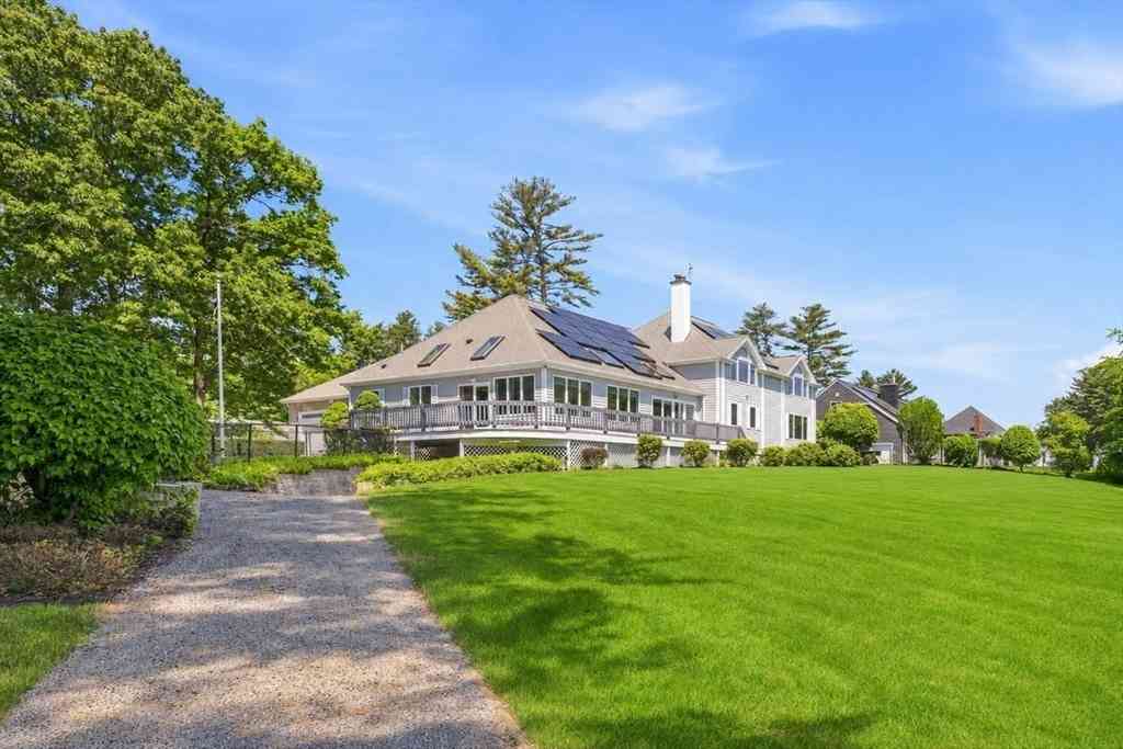 Homes For Sale - 139 Fairway Dr<br/> Halifax, MA 02338