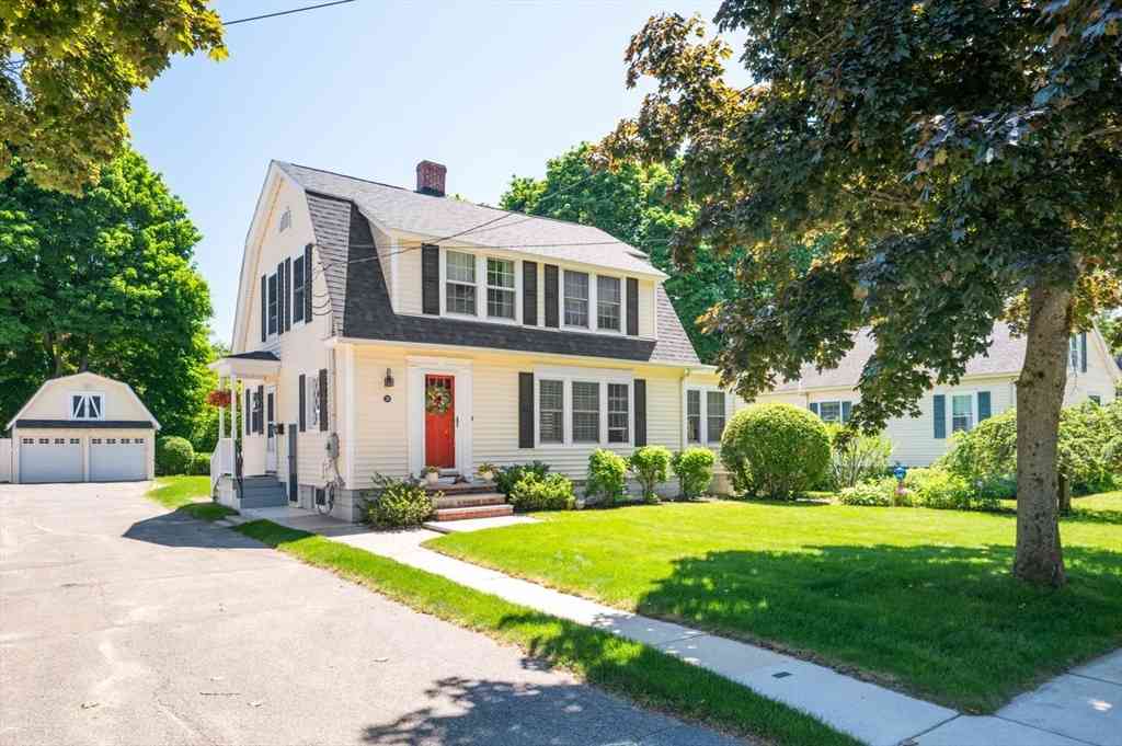Homes For Sale - 30 Hillside Ave.<br/> Amesbury, MA 01913