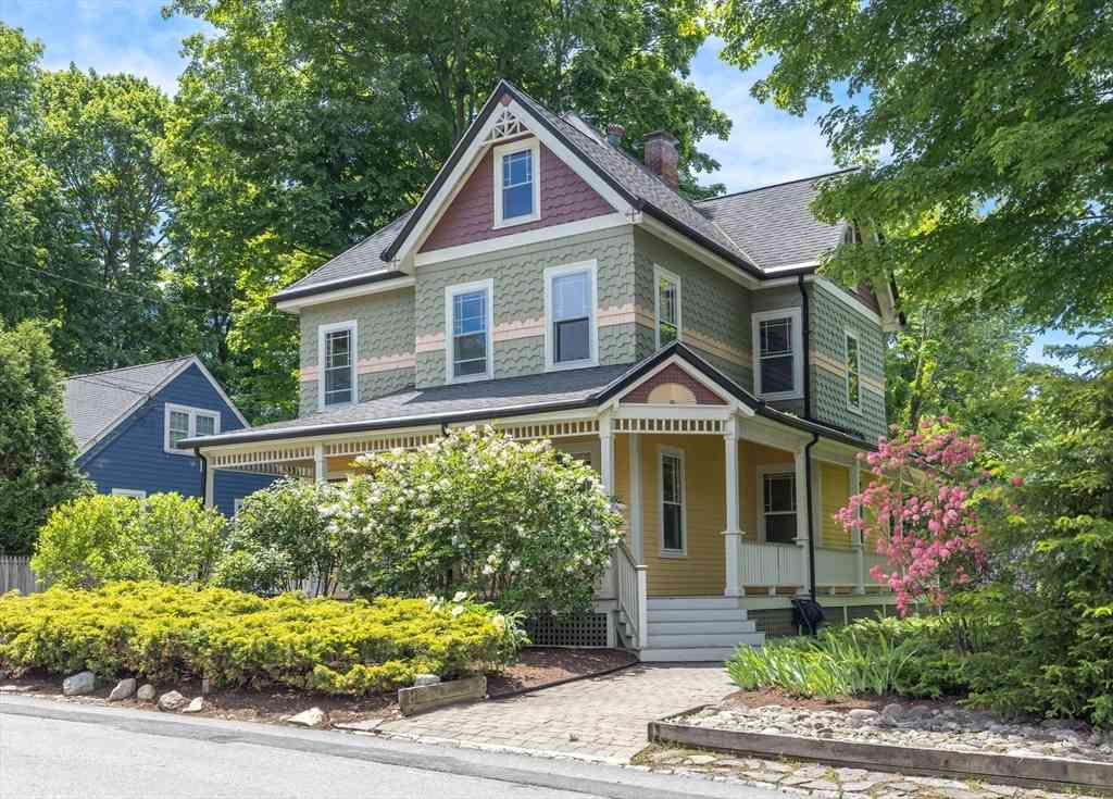 Homes For Sale - 9 Spring Hill Road<br/> Boston, MA 02136
