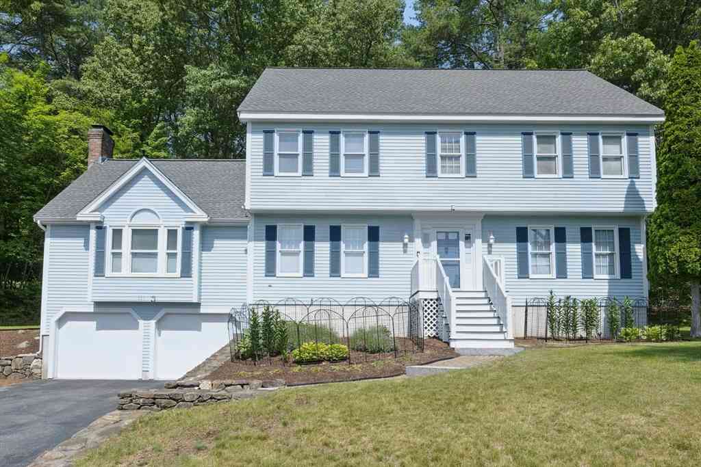 Homes For Sale - 117 Summer Road<br/> Boxborough, MA 01719