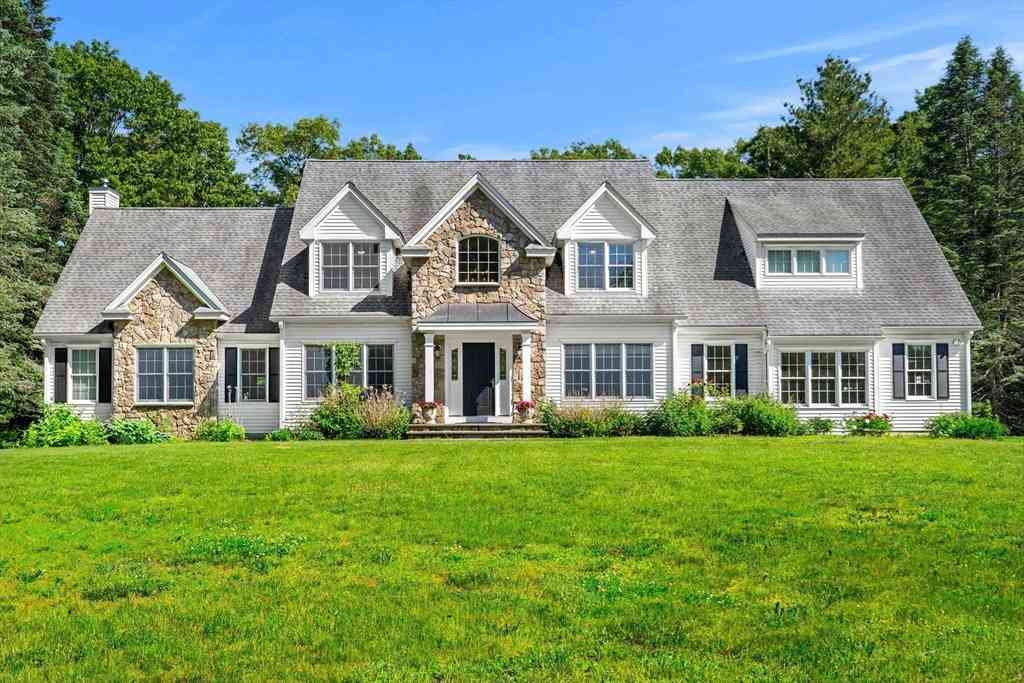 Homes For Sale - 186 Foster St<br/> Littleton, MA 01460