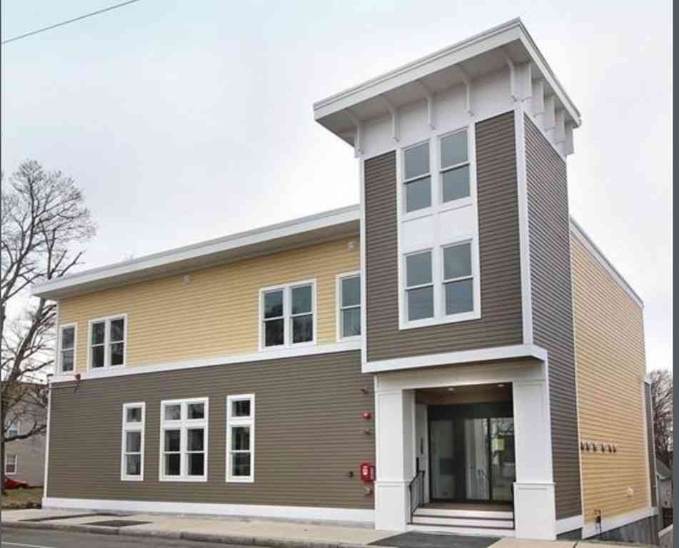 Apartment For Rent - 150 Green Street #2C<br/> Melrose, MA 02176