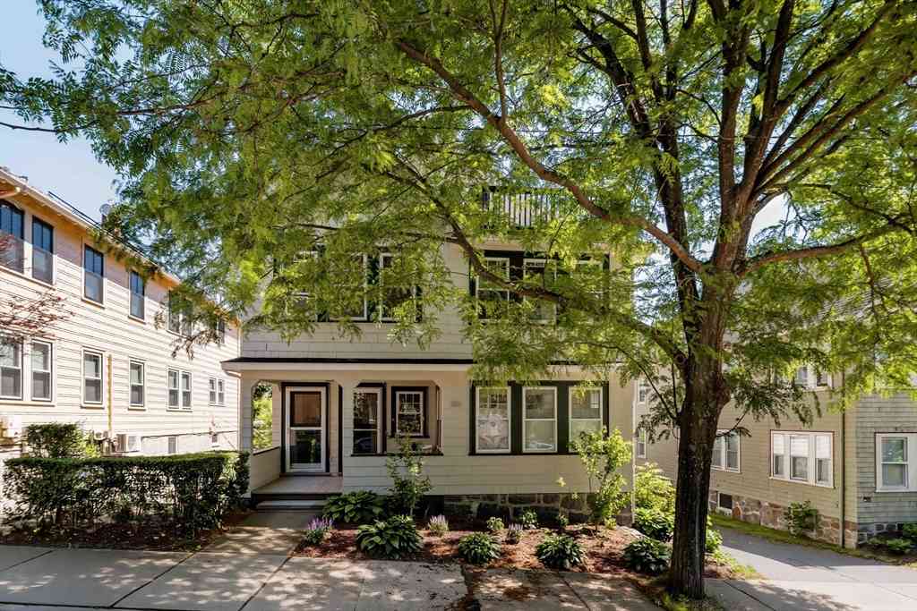 Condo For Sale - 101 Fletcher Street #1<br/> Boston, MA 02131