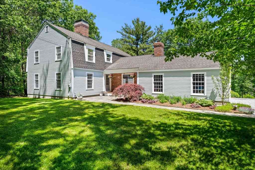 Homes For Sale - 153 Raddin Rd<br/> Groton, MA 01450