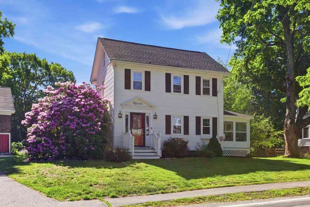 Homes For Sale - 51 Grove St<br/> Reading, MA 01867