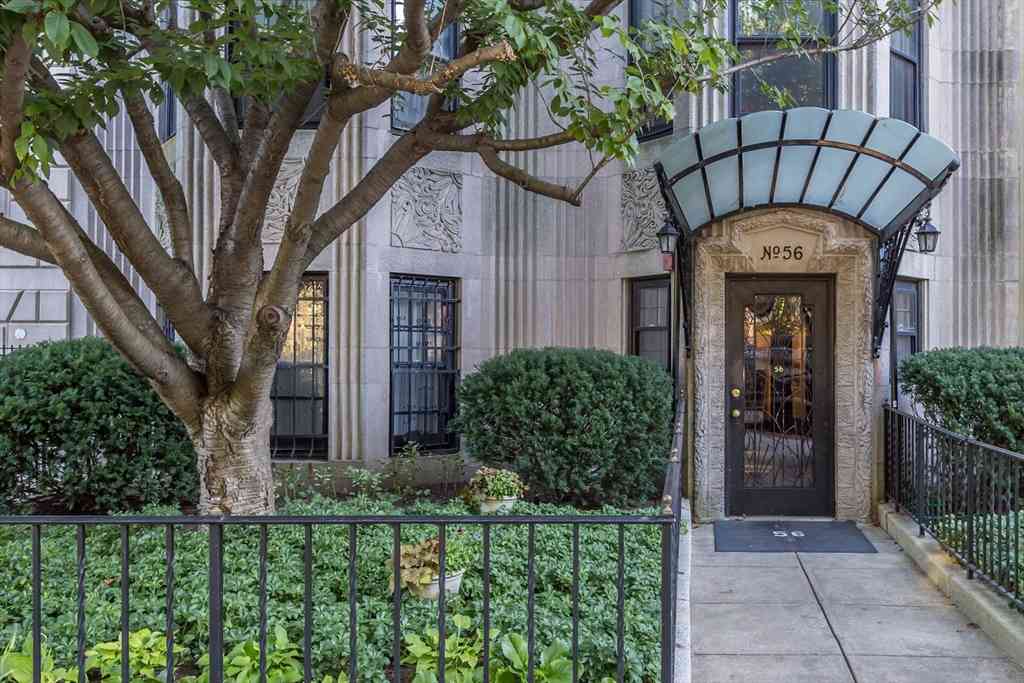 Condo For Rent - 56 Commonwealth Ave #62<br/> Boston, MA 02116