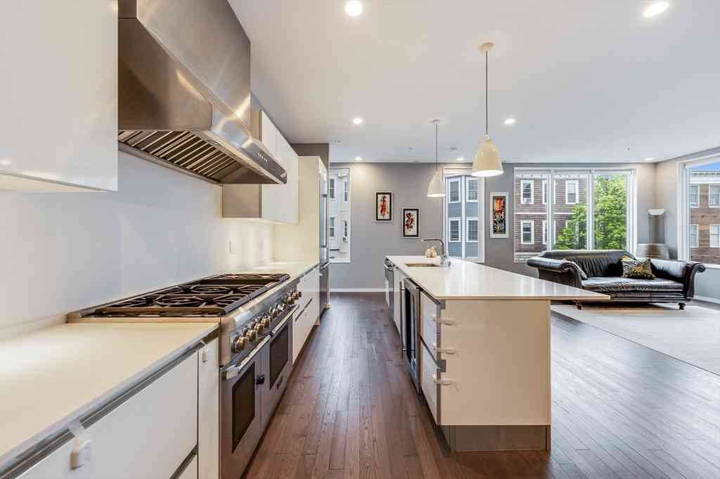 Condo For Rent - 14 I St #3<br/> Boston, MA 02127