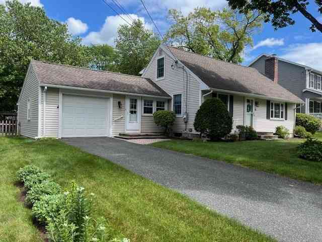 Homes For Sale - 43 Pine Hill Rd<br/> Springfield, MA 01108