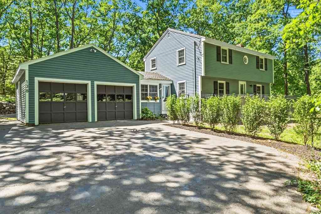 Homes For Sale - 138 Killam Hill Rd<br/> Boxford, MA 01921