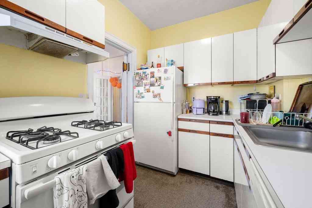 Condo For Rent - 1263 Commonwealth Ave #4<br/> Boston, MA 02134