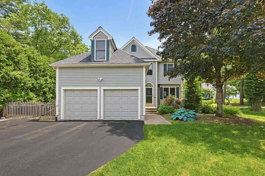 Homes For Sale - 6 Oakwood Ct.<br/> Framingham, MA 01701