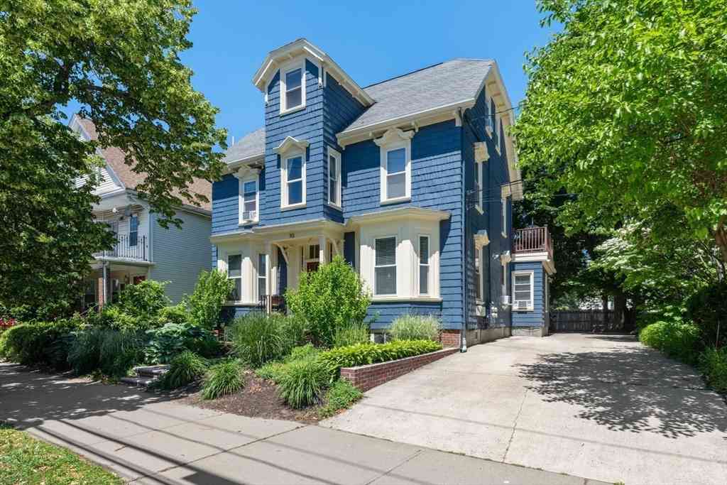 Condo For Sale - 93 Massachusetts Ave #1<br/> Arlington, MA 02474