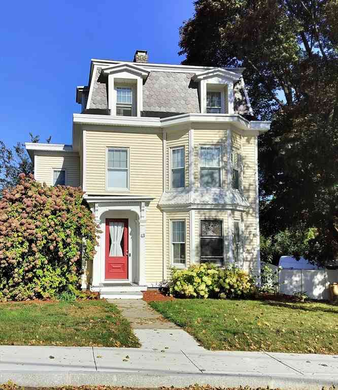 Apartment For Rent - 143 Winthrop St #2<br/> Marlborough, MA 01752