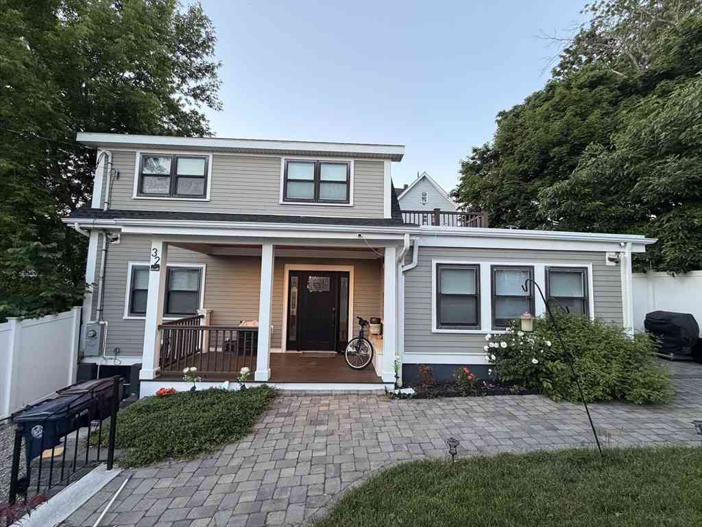 Homes For Sale - 32 Fremont Ave<br/> Everett, MA 02149