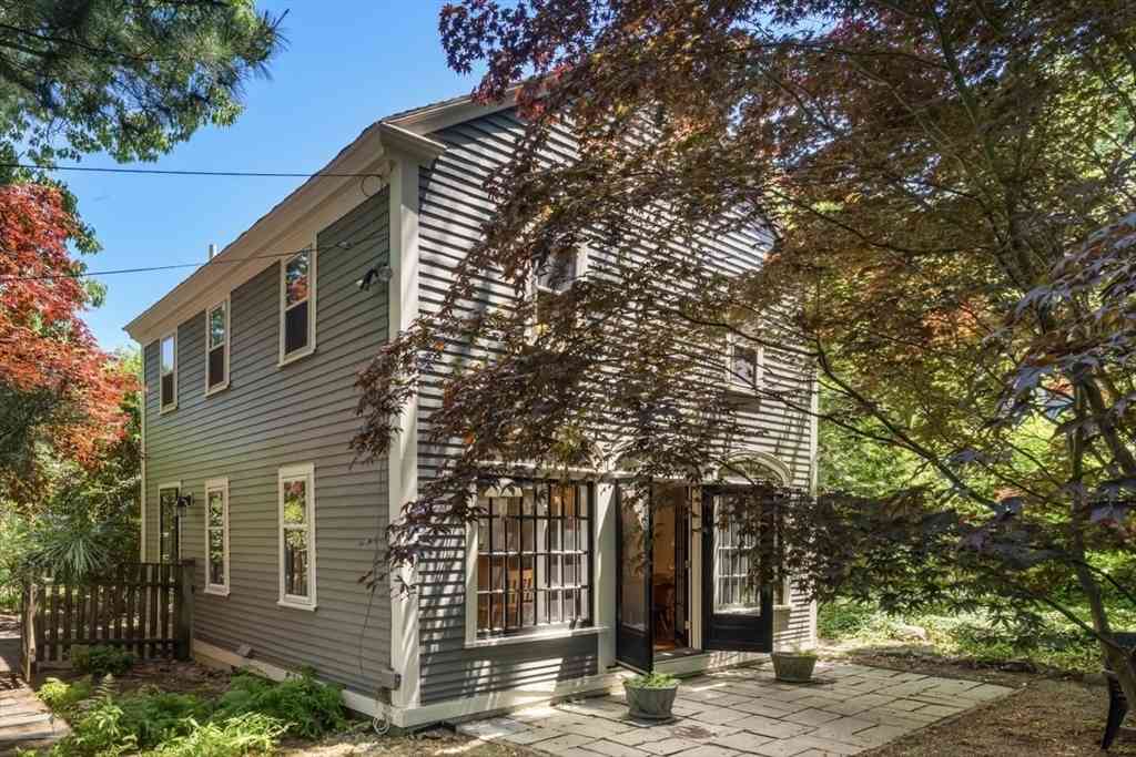 Homes For Sale - 18.5 Summer<br/> Salem, MA 01970