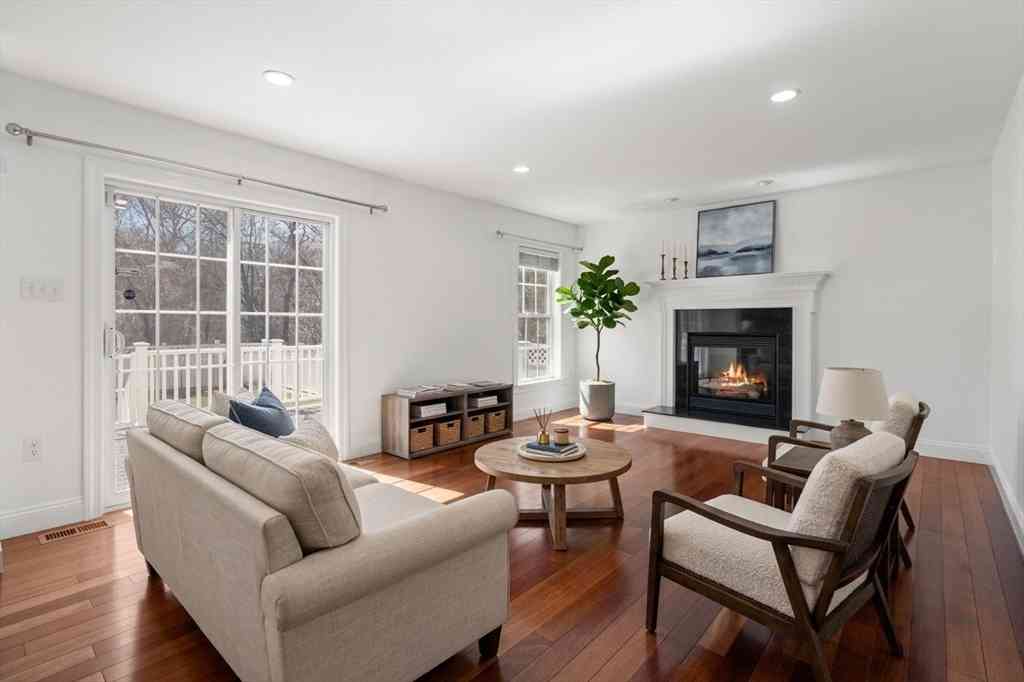 Homes For Sale - 22 Westview Rd<br/> Natick, MA 01760