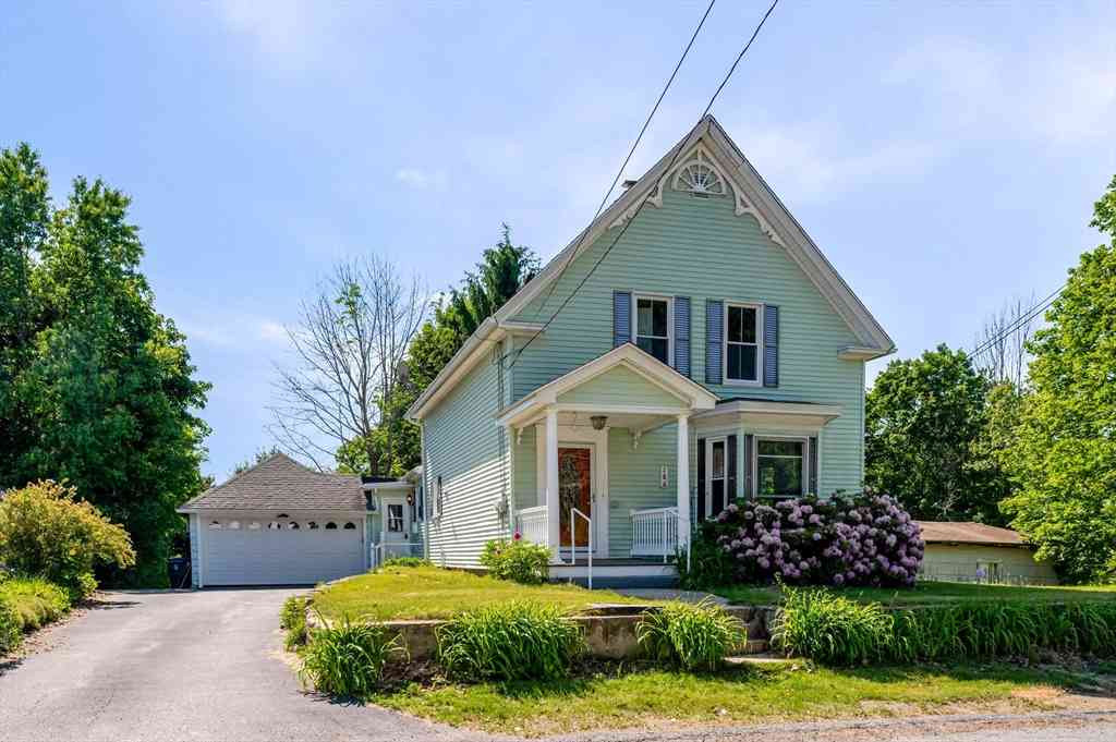 Homes For Sale - 186 Summer St<br/> Gardner, MA 01440