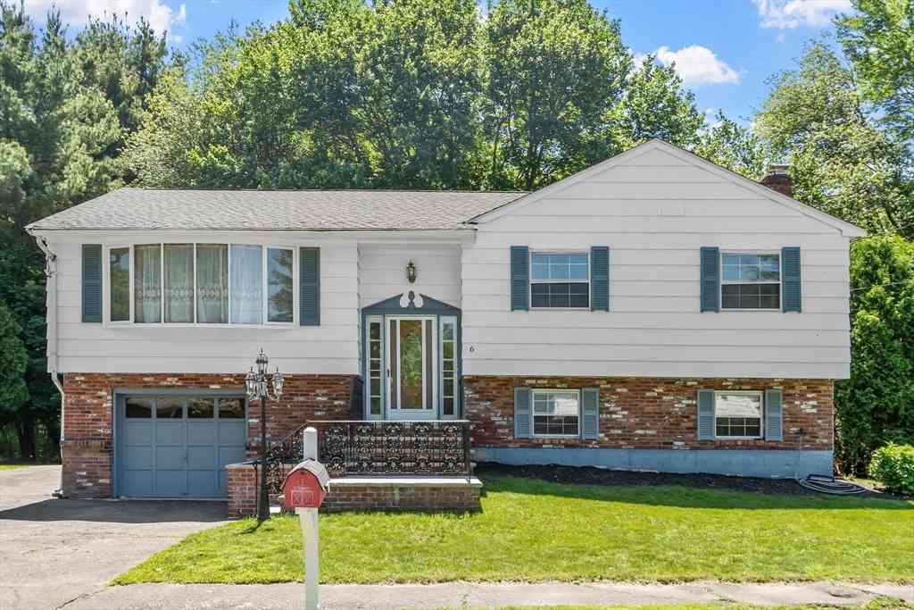 Homes For Sale - 6 Wright Street<br/> Peabody, MA 01960