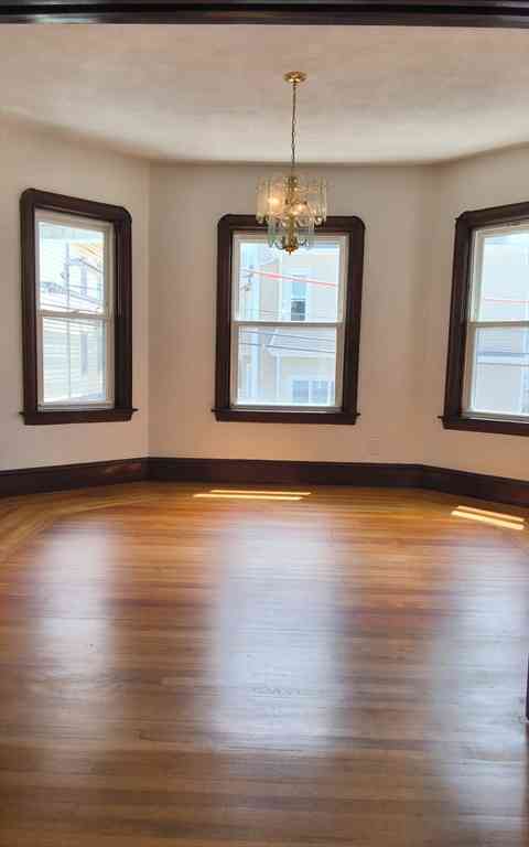 Apartment For Rent - 570 William St #2<br/> Fall River, MA 02721