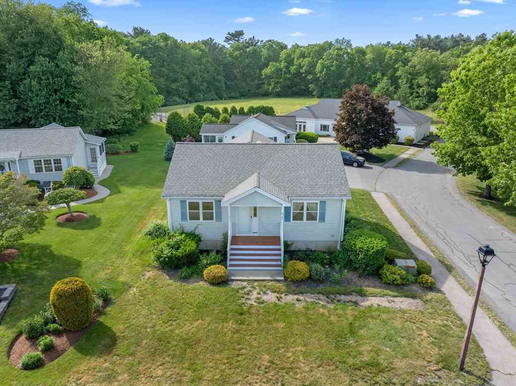 Condo For Sale - 90 Crystal Water Dr #90<br/> East Bridgewater, MA 02333