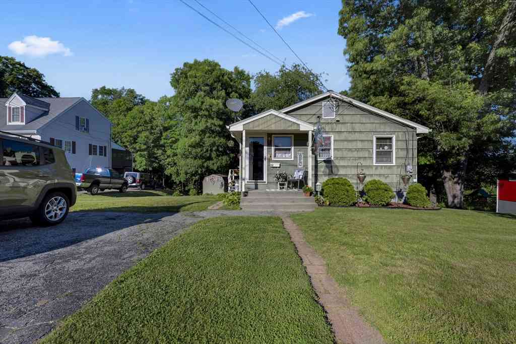 Homes For Sale - 52 Crestwood<br/> Southbridge, MA 01550
