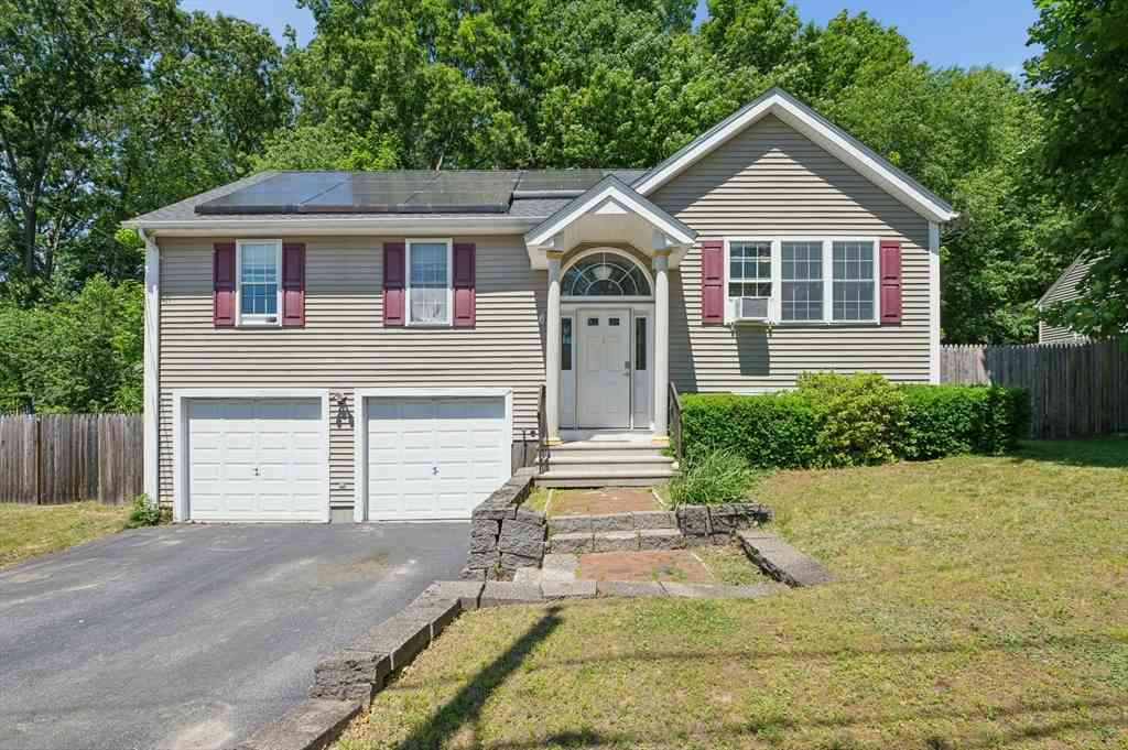 Homes For Sale - 42 Wilbur St<br/> Worcester, MA 01606