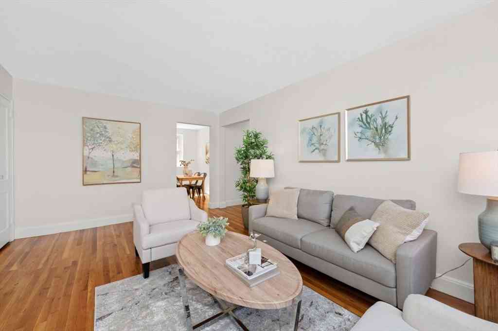 Condo For Sale - 19 Englewood Ave #2<br/> Brookline, MA 02445