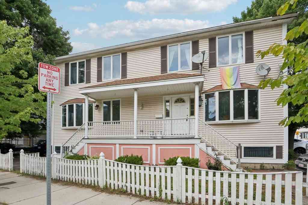 Homes For Sale - 309 Beacon St,<br/> Somerville, MA 02143