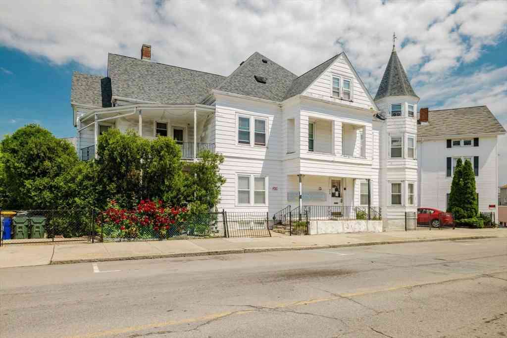 Homes For Rent - 517 South Main St<br/> Fall River, MA 02721