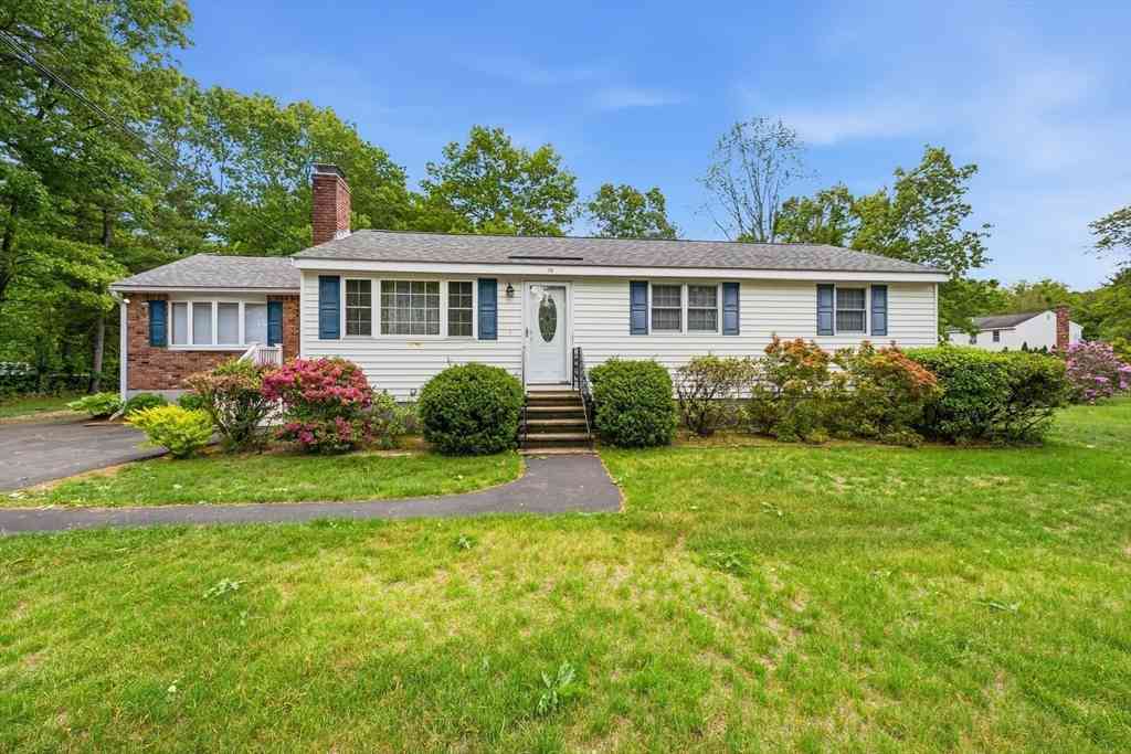 Homes For Sale - 15 Shawsheen St<br/> Tewksbury, MA 01876