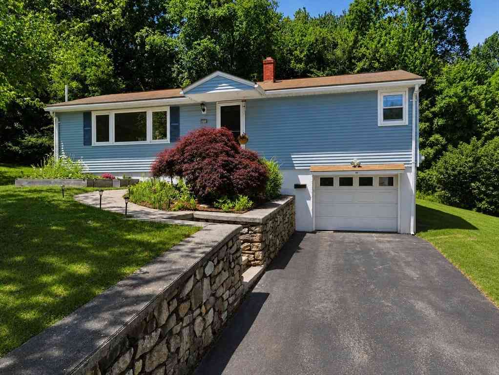Homes For Sale - 46 Pinecroft Ave<br/> Holden, MA 01520