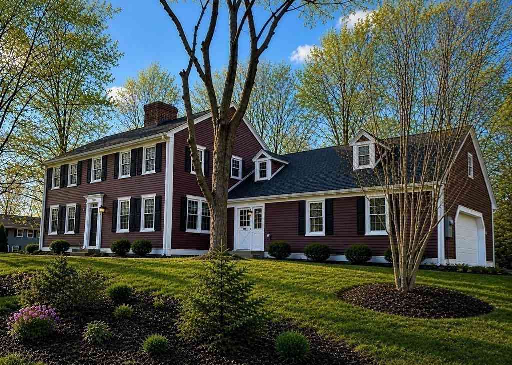 Homes For Sale - 200 Highcrest Rd<br/> Fall River, MA 02720
