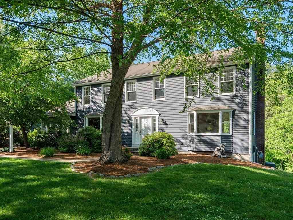 Homes For Sale - 63 Pine Hill Road<br/> Southborough, MA 01772