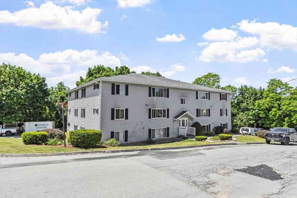 Condo For Sale - 33 Huron St #9<br/> Fitchburg, MA 01420