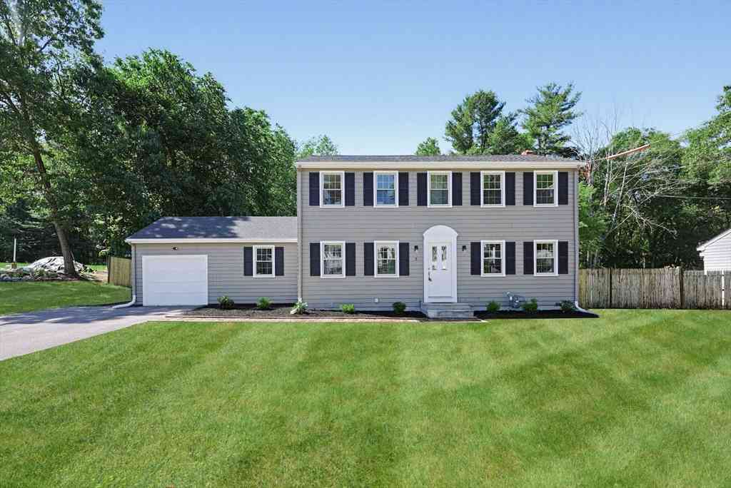Homes For Sale - 3 Gwynne Rd<br/> Franklin, MA 02038