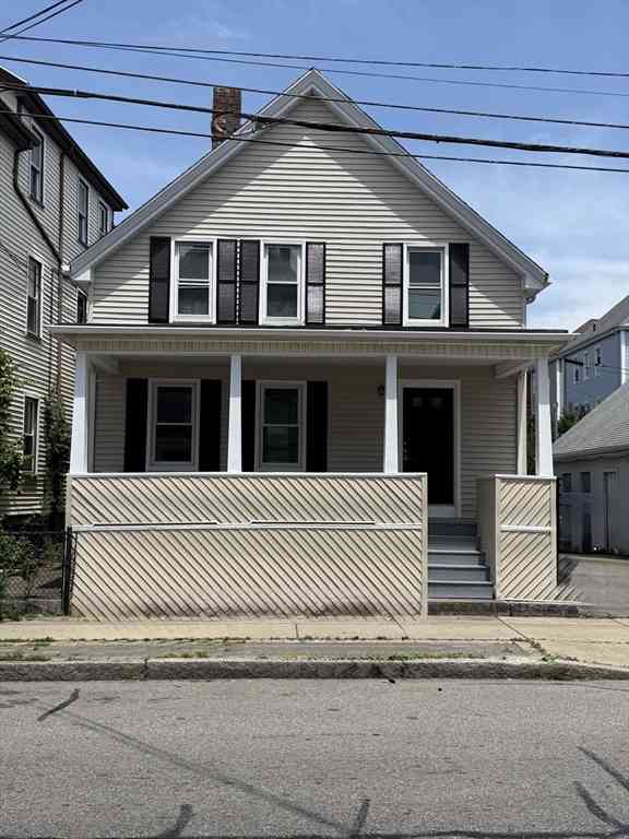 Homes For Sale - 233 Rivet Street<br/> New Bedford, MA 02744