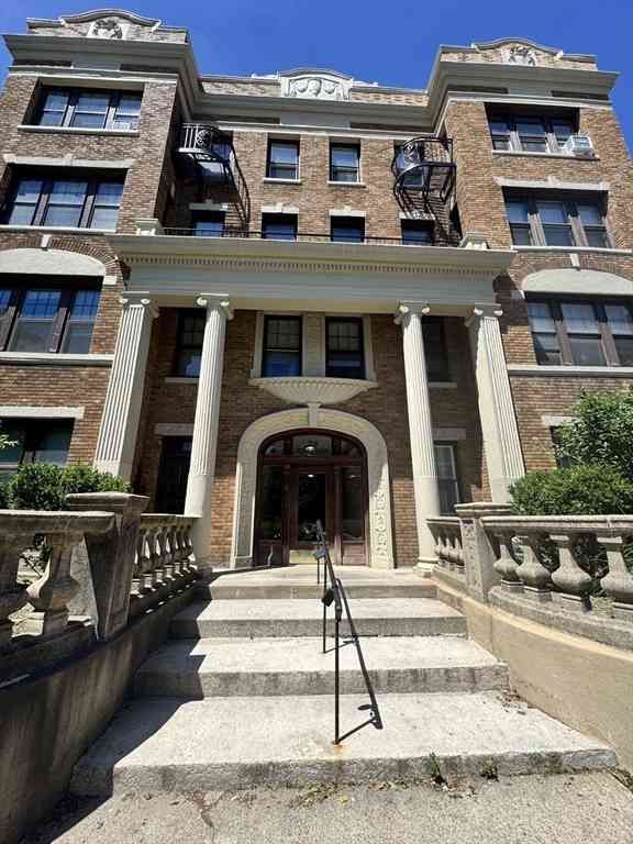 Condo For Rent - 24 Sidlaw Road #8<br/> Boston, MA 02135