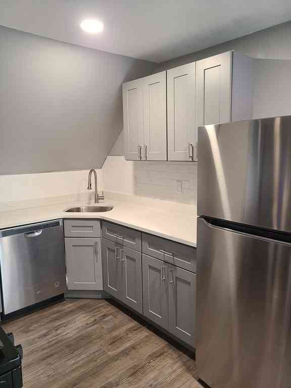 Apartment For Rent - 17 Stearns St #3<br/> Malden, MA 02148
