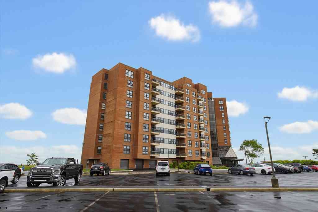 Condo For Sale - 1 Seal Harbor Rd #413<br/> Winthrop, MA 02152