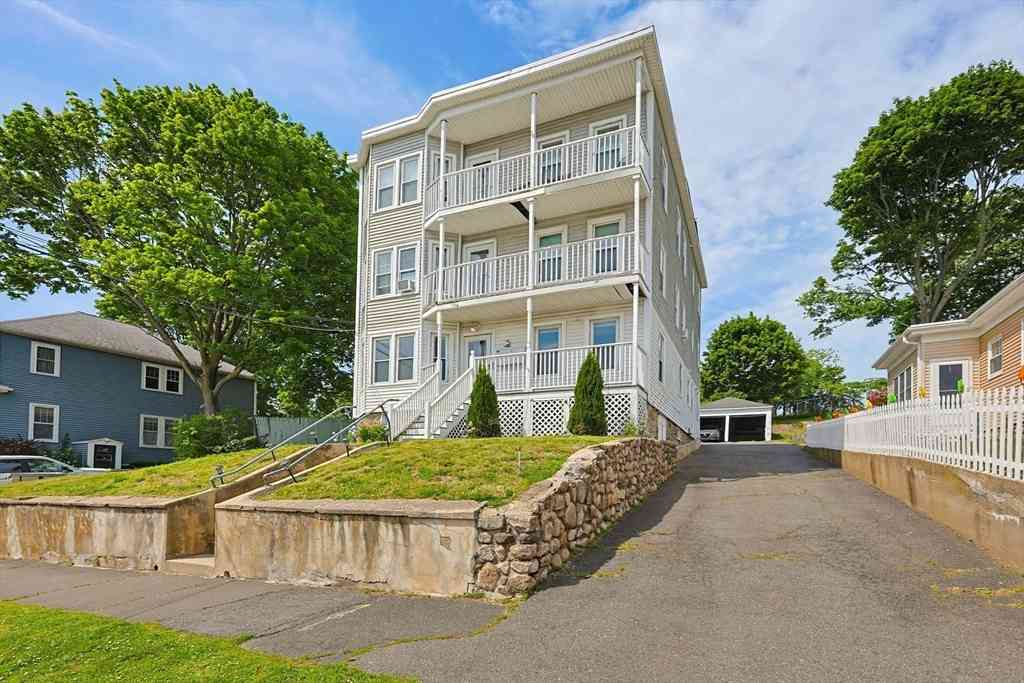 Condo For Sale - 184 Ocean Ave W #1<br/> Salem, MA 01970