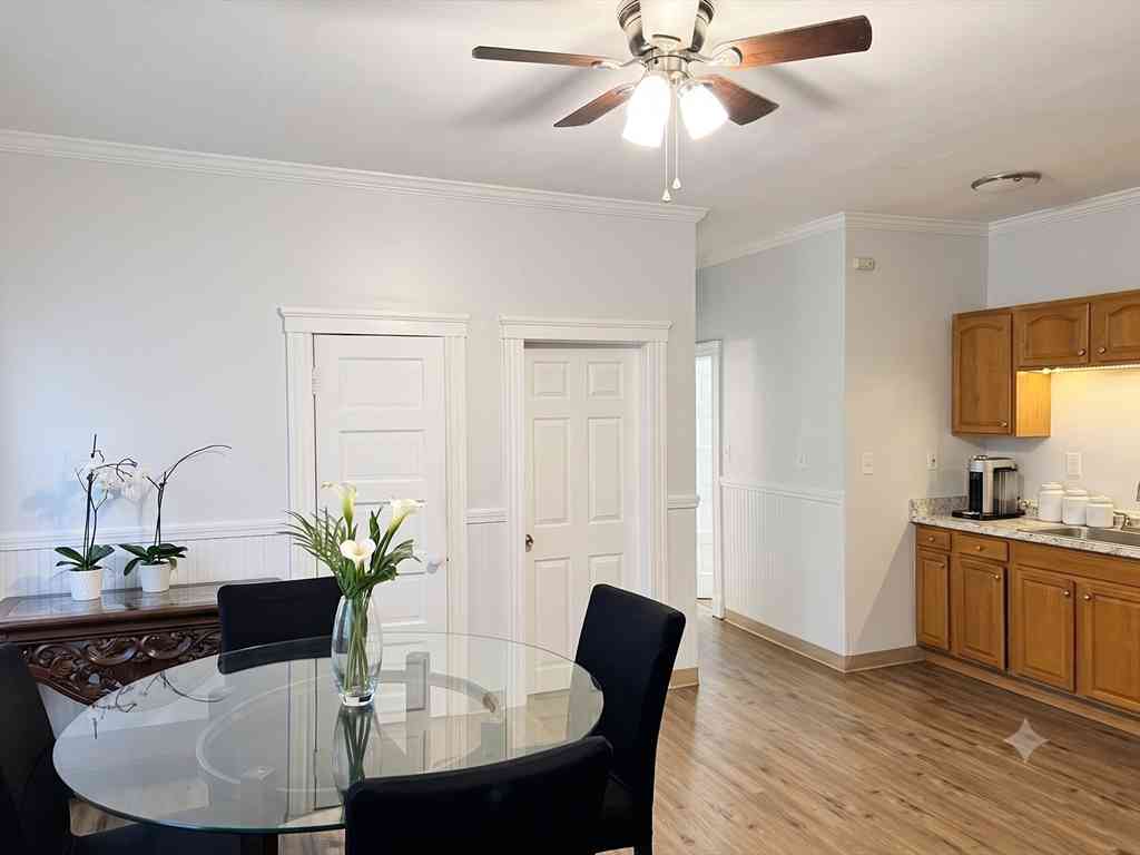 Apartment For Rent - 8 Porter Street Court #3<br/> Salem, MA 01970