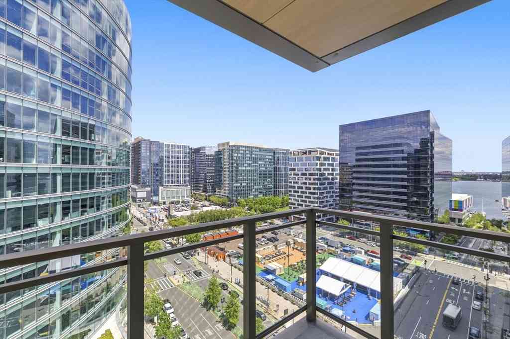 Condo For Sale - 133 Seaport Blvd #1602<br/> Boston, MA 02210