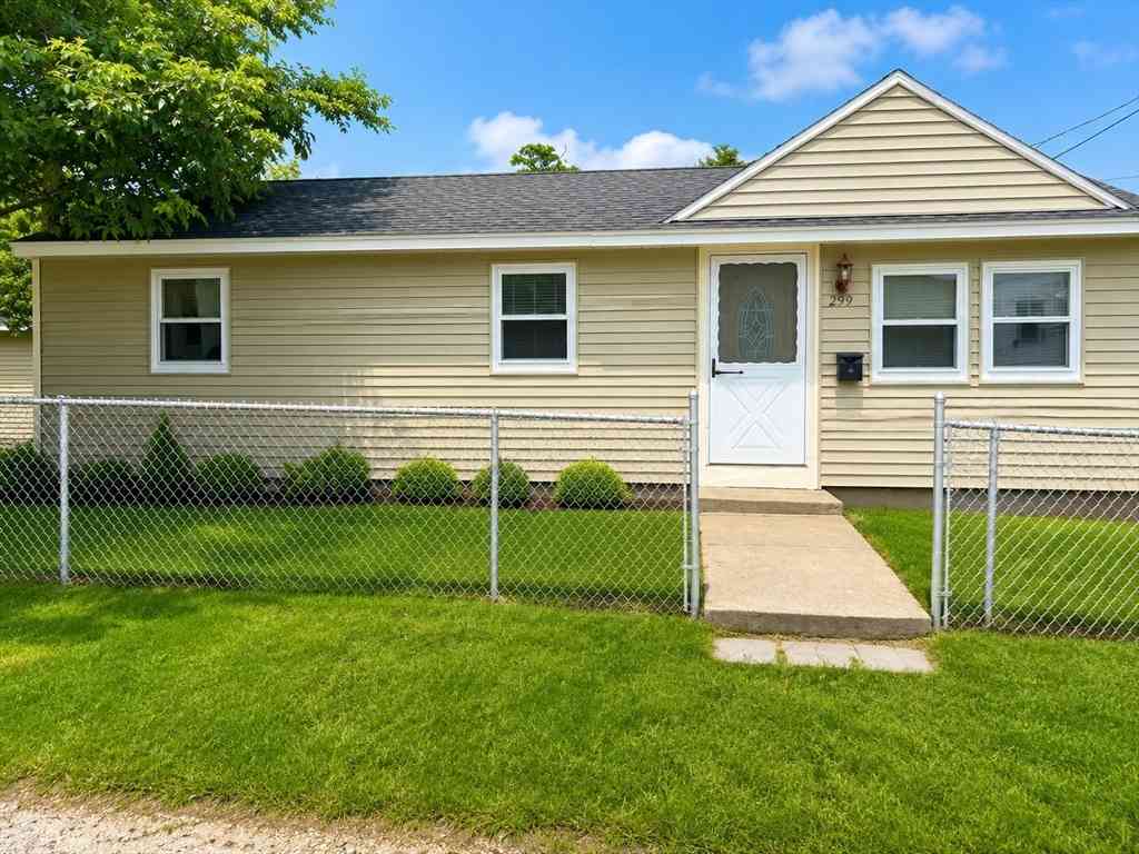 Homes For Sale - 299 Charles Street<br/> Fitchburg, MA 01420