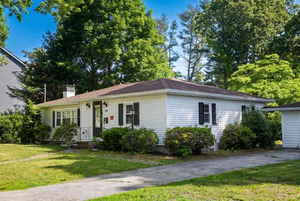 Homes For Sale - 40 Highland Terrace<br/> Taunton, MA 02780