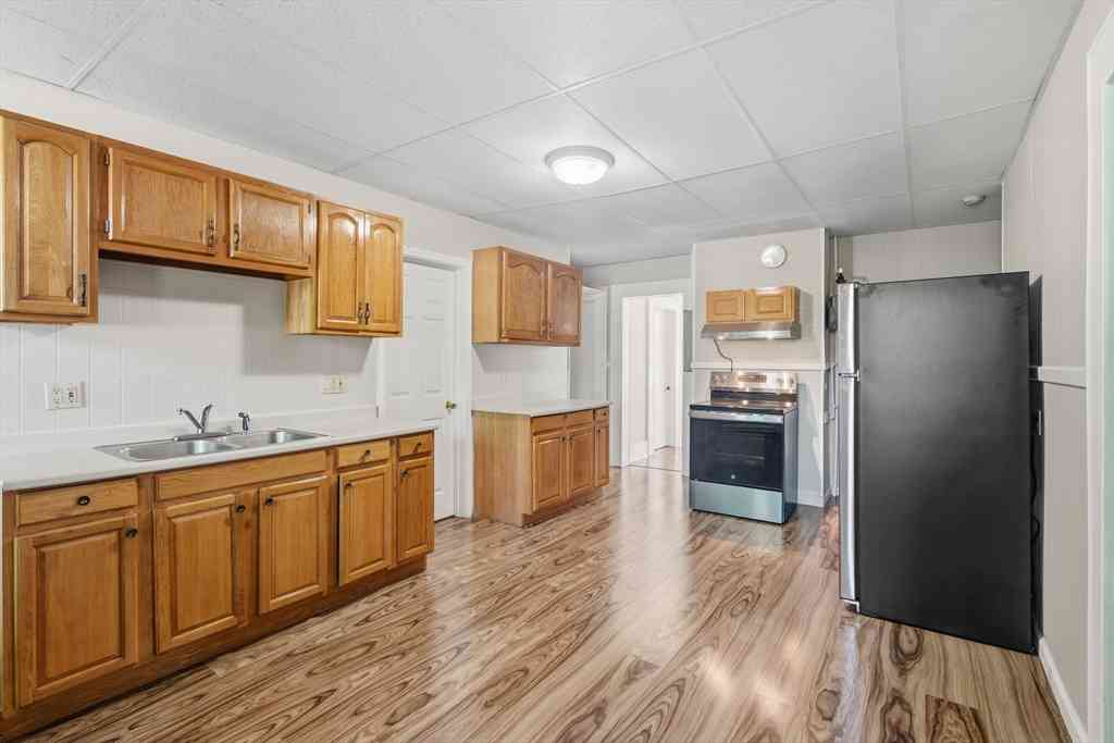 Apartment For Rent - 55 Chestnut St #1<br/> Holyoke, MA 01040