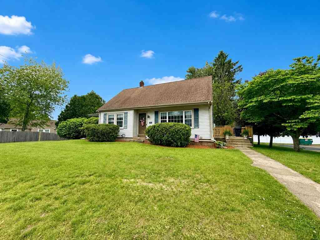 Homes For Rent - 101 Mann St<br/> Bellingham, MA 02019